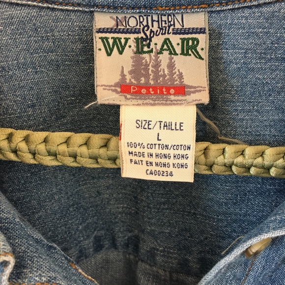 Northern Spirit Denim Button-Down - Picture 3 of 3